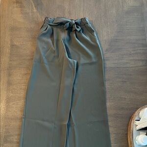 Lululemon Athletica Noir Army Green Pants